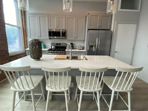 SWIZZLE Explore OTR and Downtown from Rhinegeist Apartment in Over The Rhine