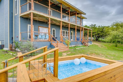 Lake Beach Access & Views, 5kings! House in Lake Buchanan