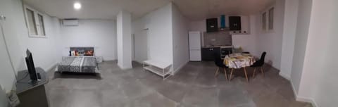 Super Estudio 2 "a pasos de la Estación Renfe" Apartment in Alicante