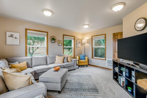 Port Susan Bay House in Camano Island