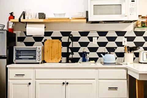 1BR Apt 8min St Anthony Monthly 20 Off #03A House in Oklahoma City