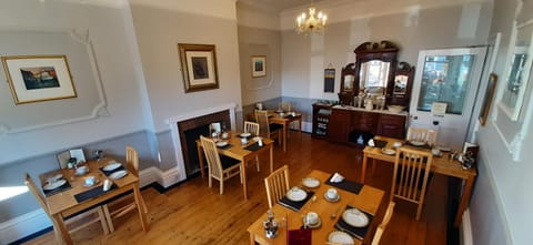 Photo of the whole room, Decorative detail, Dining area, English/Irish breakfast