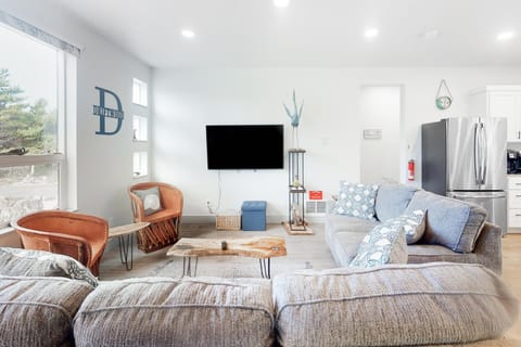 Driftwood Duet House in Oregon