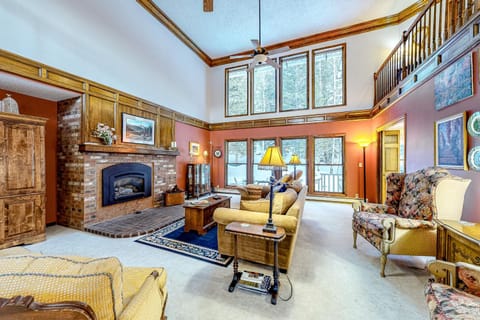 The Dragonfly House in South Fork