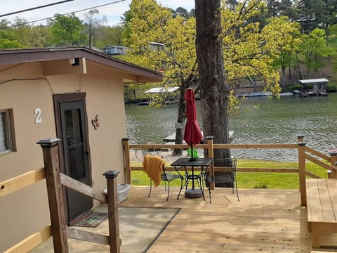 Balcony/Terrace, Lake view