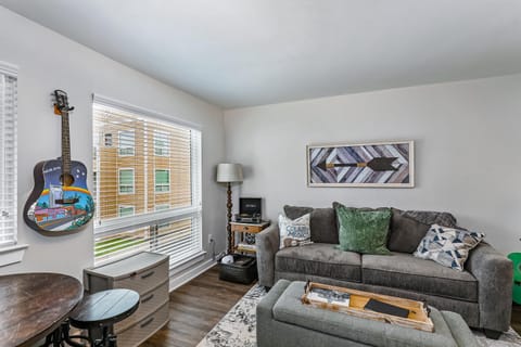 1062 Riverfront Apartment in East Nashville