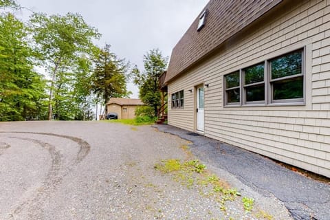 Property building, Day