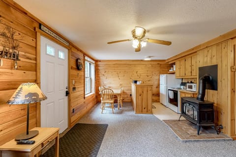 Lakeview Cabin Cabin in Moosehead Lake