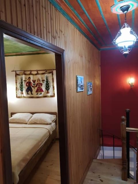 Παραδοσιακό Σπίτι στο Μονοδένδρι House in North Macedonia