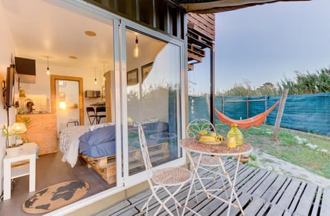 Patio, Day, Garden, Balcony/Terrace, Garden view