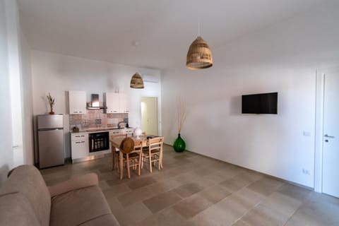 TV and multimedia, Living room, Seating area, Dining area, pet friendly, stove