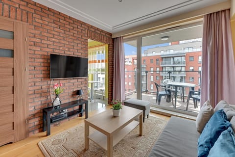 View (from property/room), Balcony/Terrace, Living room, Seating area