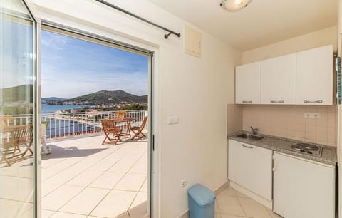 Seaview apartments Apartment in Šibenik-Knin County, Croatia