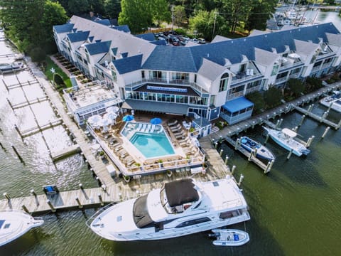 Activities, Bird's eye view, River view, Swimming pool