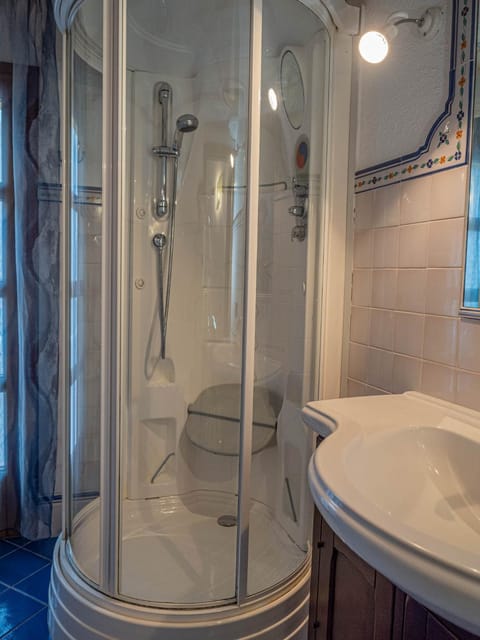 Podere Mona Apartment in Tuscany