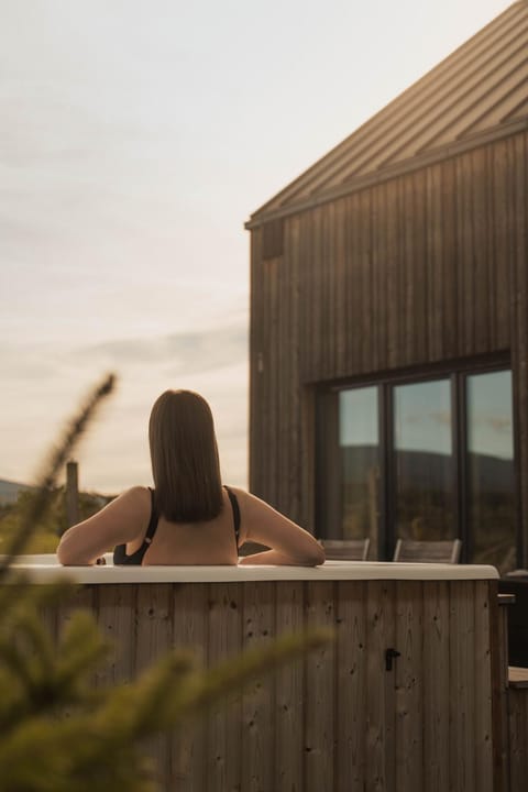 Natural landscape, Garden, Hot Tub, Balcony/Terrace, Mountain view
