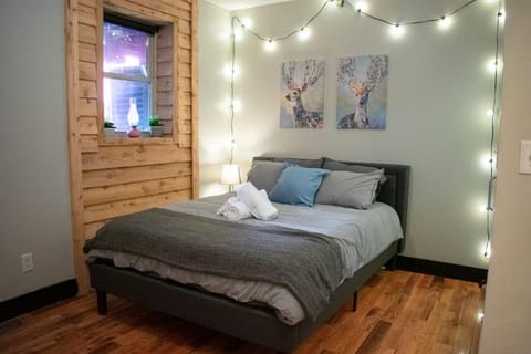 Great Parkside Microapartment Location AND Price Apartment in Over The Rhine