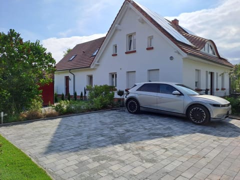Property building, Parking