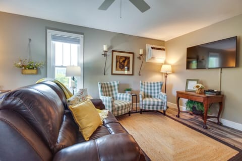 Updated Cotter Cottage Walk to White River! House in Cotter