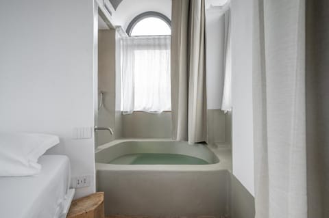 Swimming pool, Public Bath, Bath