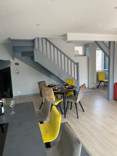 Le palais duplex Apartment in Autun