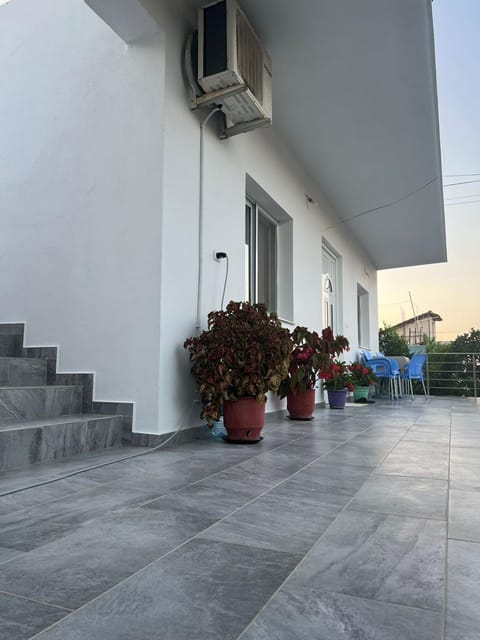 Family Apartment Apartment in Ksamil