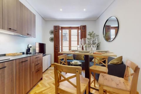 Kitchen or kitchenette, Living room, Dining area