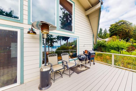 The Coffee Grounds House in Anderson Island