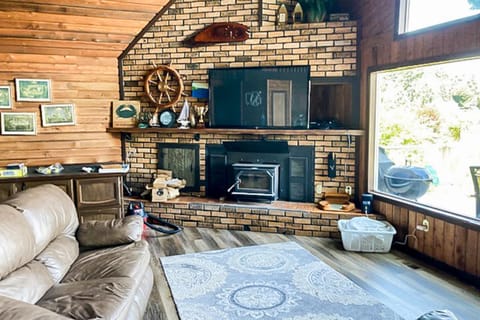 The Coffee Grounds House in Anderson Island