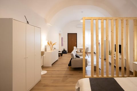 Living room, Photo of the whole room, Seating area, Bedroom