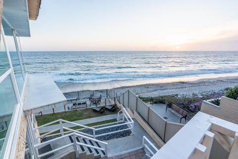 CB-2445A - Carlsbad Casa De Los Sueños | Unit A House in Carlsbad