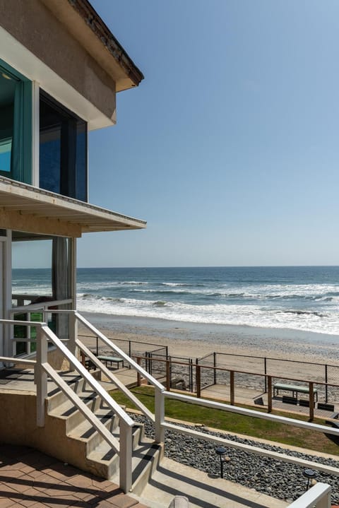 CB-2445B - Carlsbad Casa De Los Sueños | Unit B House in Carlsbad