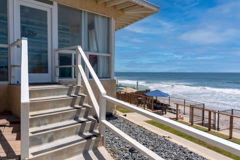 CB-2445D - Located on the Sand- Casa De Los Suenos House in Carlsbad