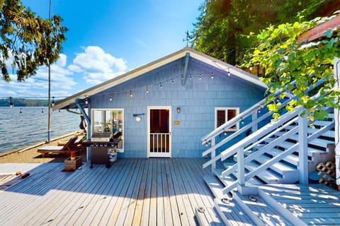 Euphoria on the Fjord House in Hoodsport