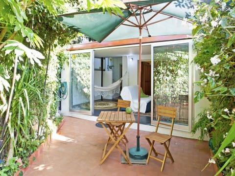 Property building, Garden