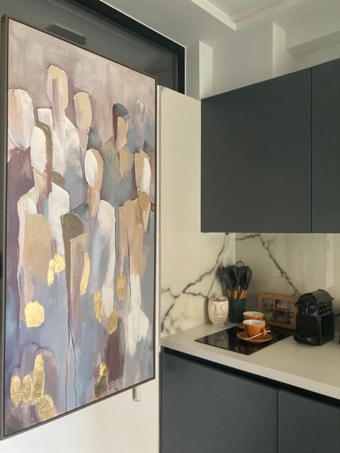 Only2Suites Apartment in Vouliagmeni