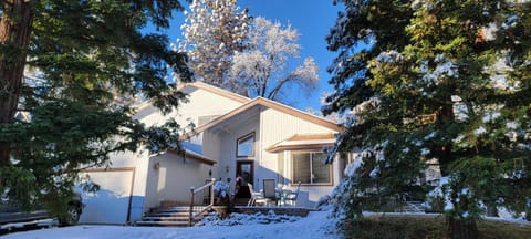 Brummett Lodge Winter Special Ends 51226 House in Bass Lake