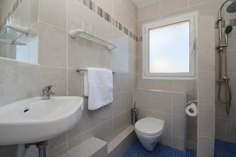 Bathroom, Living room