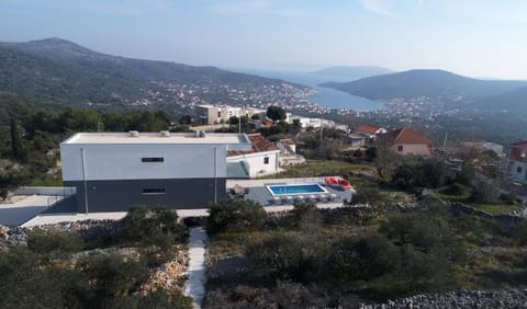 Villa Grey with Heated Pool Villa in Šibenik-Knin County, Croatia