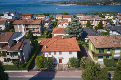Property building, Day, Neighbourhood, Natural landscape, Bird's eye view