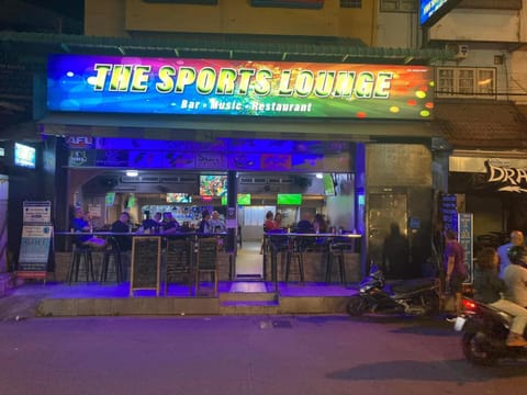 Lounge or bar