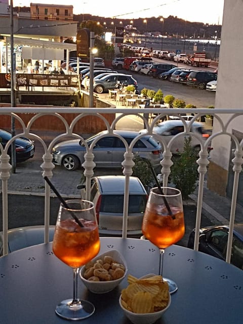 View (from property/room), Balcony/Terrace