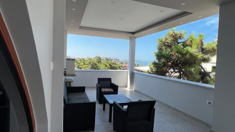 Day, View (from property/room), Balcony/Terrace, Seating area
