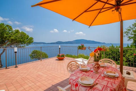 Villa Capo Stella Villa in Lacona