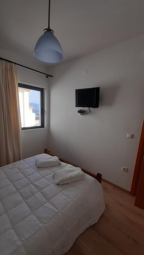 ELISSOS APPARTMENT MONEMVASIA Apartment in Islands