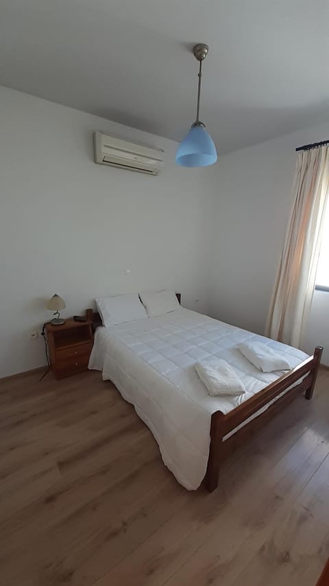 ELISSOS APPARTMENT MONEMVASIA Apartment in Islands