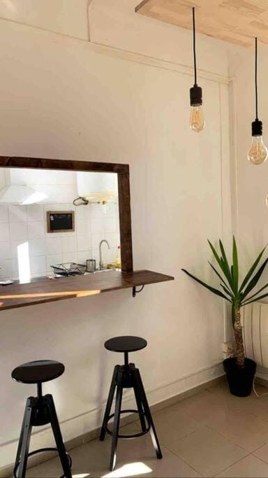 Entre gare Saint Charles et vieux port Apartment in Marseille