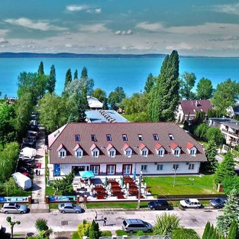 Day, Summer, Street view