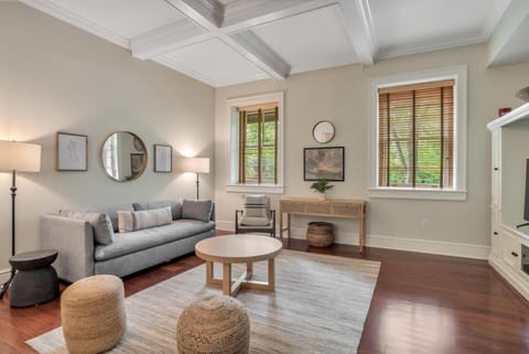 8 Village Lane 100 House in Biltmore Village