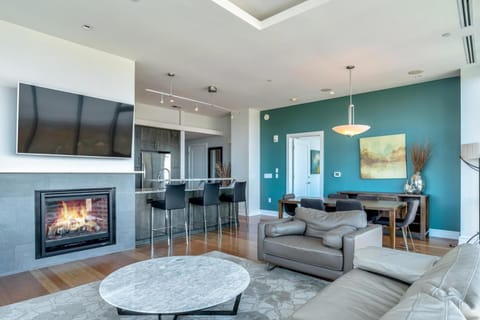 The Asheville Club at 151 House in Historic Montford